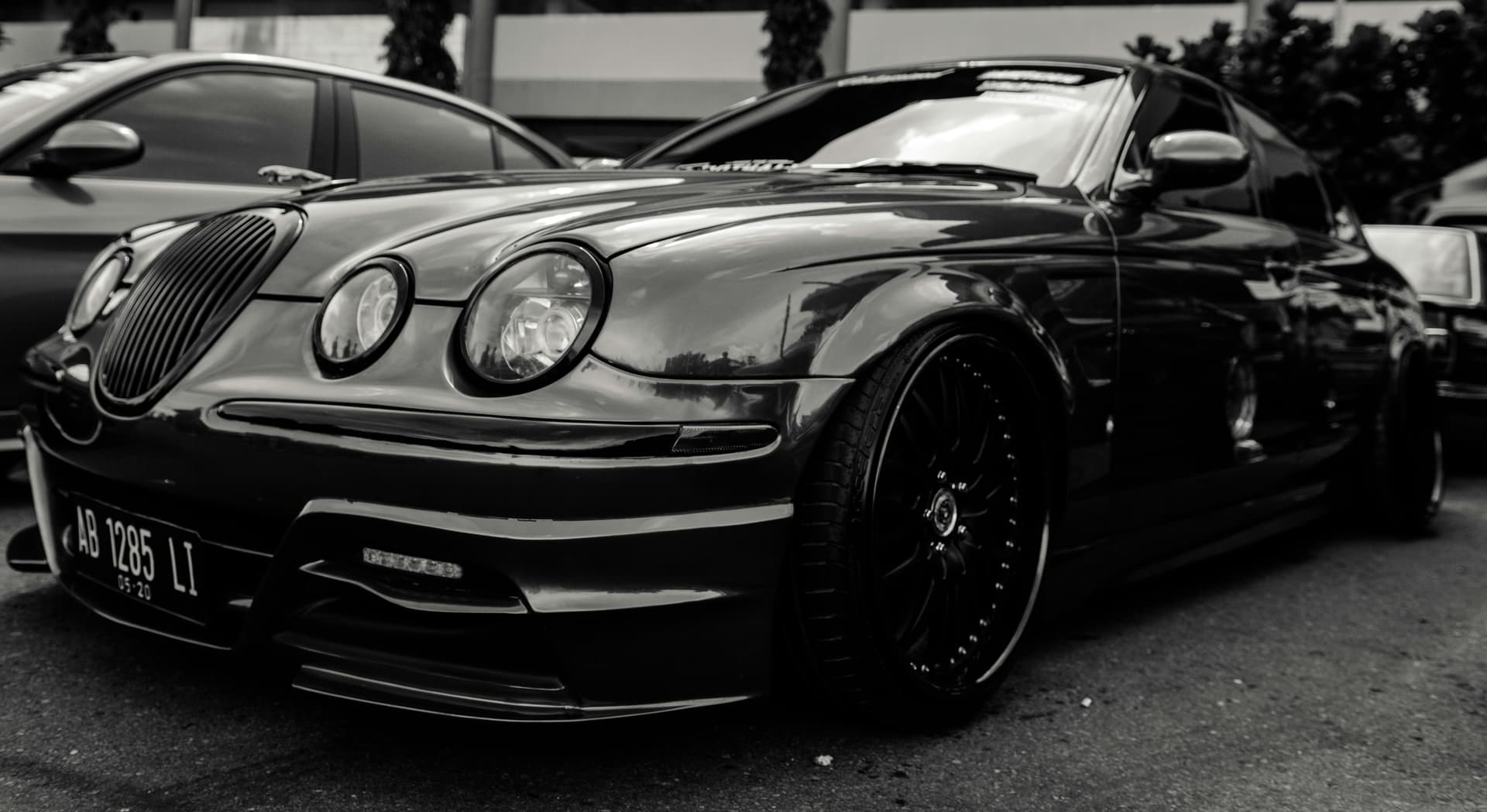 VIPMiamiLimo: Reliable, Fast, and Elegant Transportation