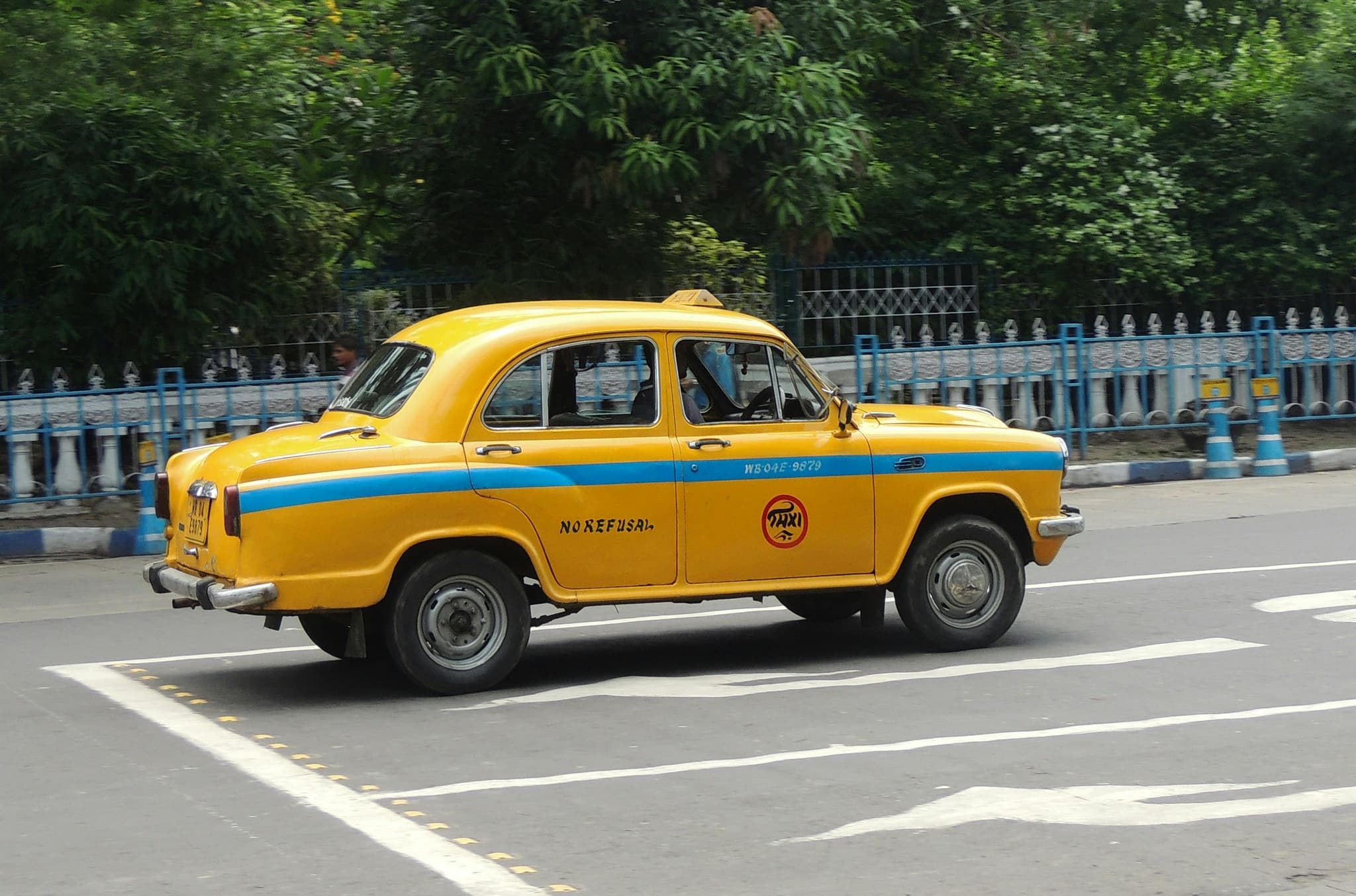 Fast and Reliable Sheerwater Minicabs Anytime