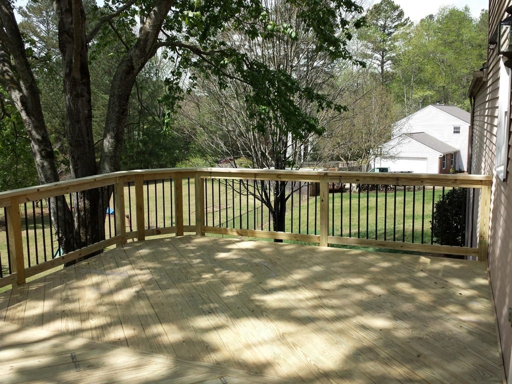 Licensed Deck Contractor Acworth – Free Quotes