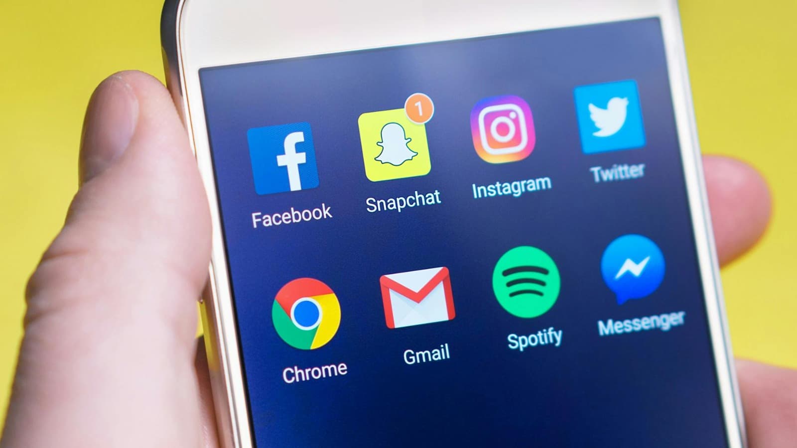 インスタフォロワー購入で人気アカウントに