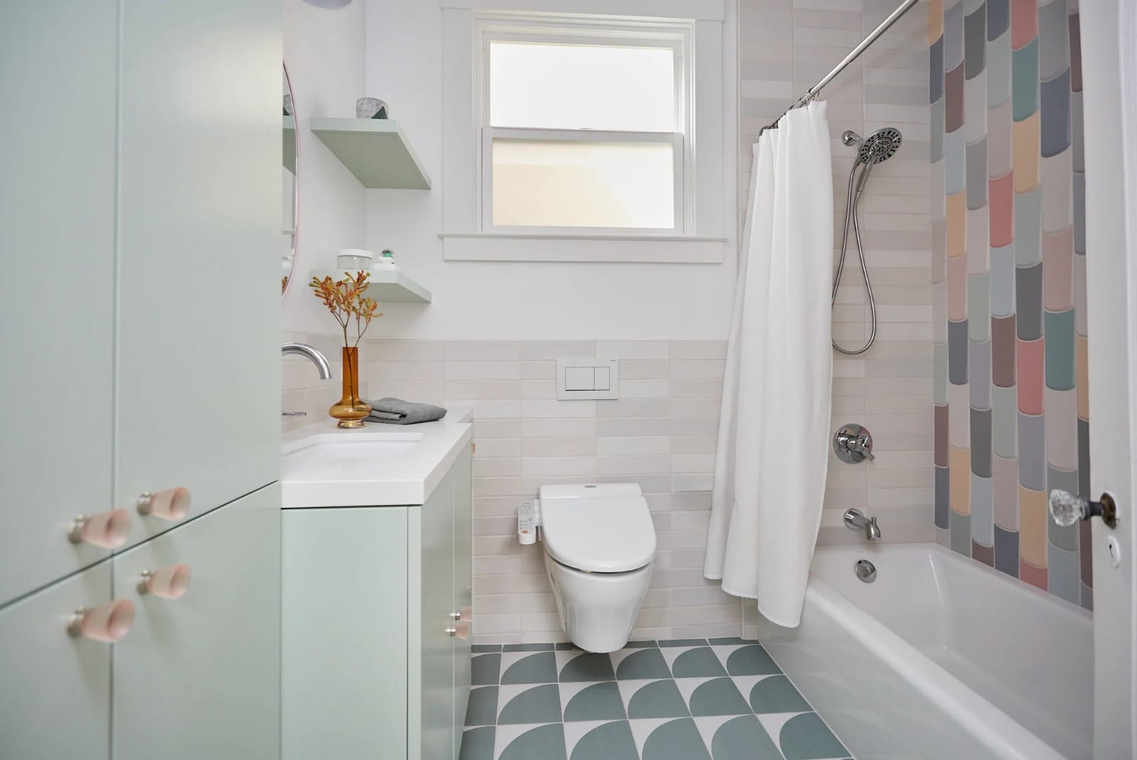Elegant Bathrooms for a Sophisticated Look