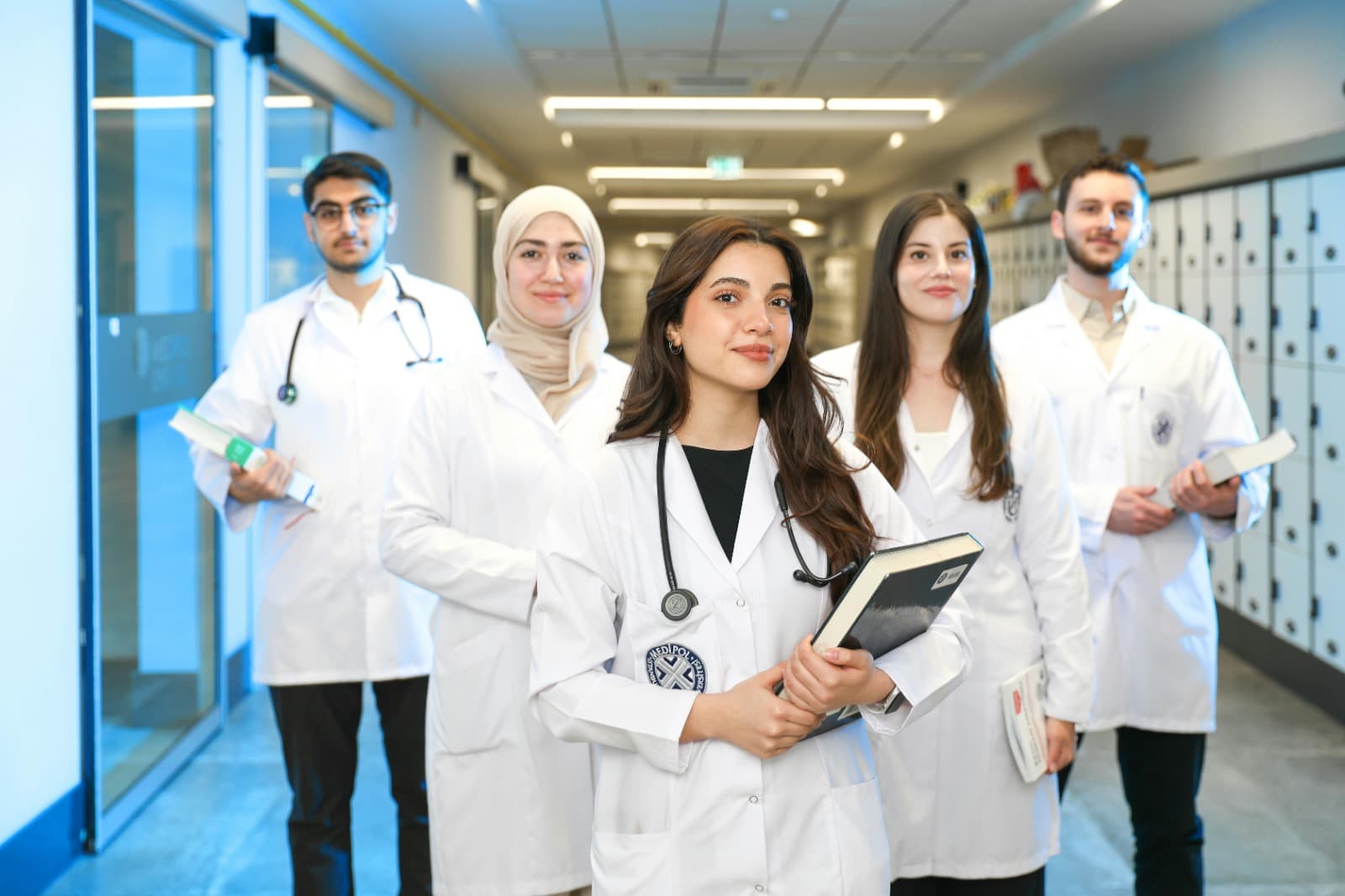 Youth Leadership Programs Focused on Healthcare and Empathy