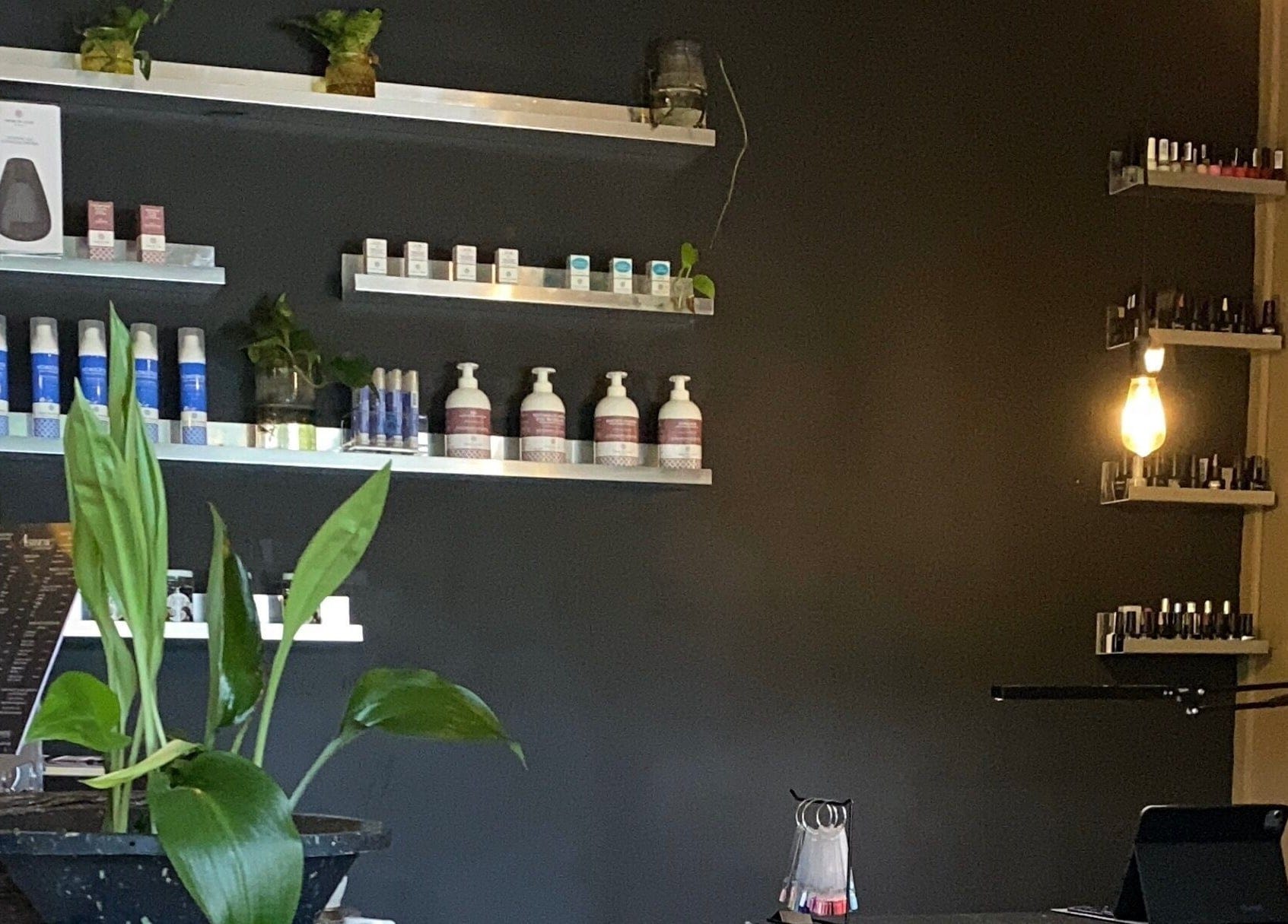 Premium Botanical Moisturizer for Smooth and Healthy Skin