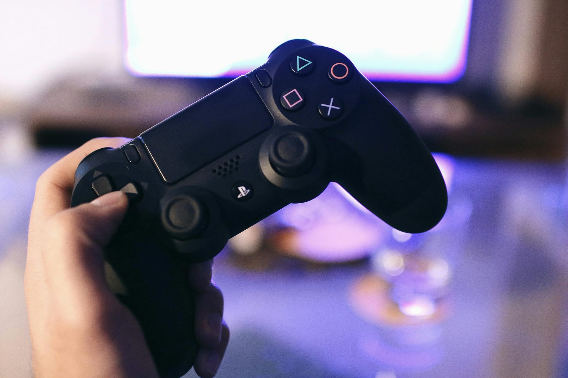 Enjoy Free Games with Smooth Performance on GNHUST