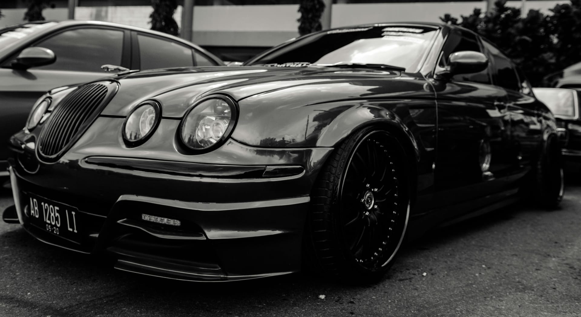 VIPMiamiLimo: Reliable, Fast, and Elegant Transportation
