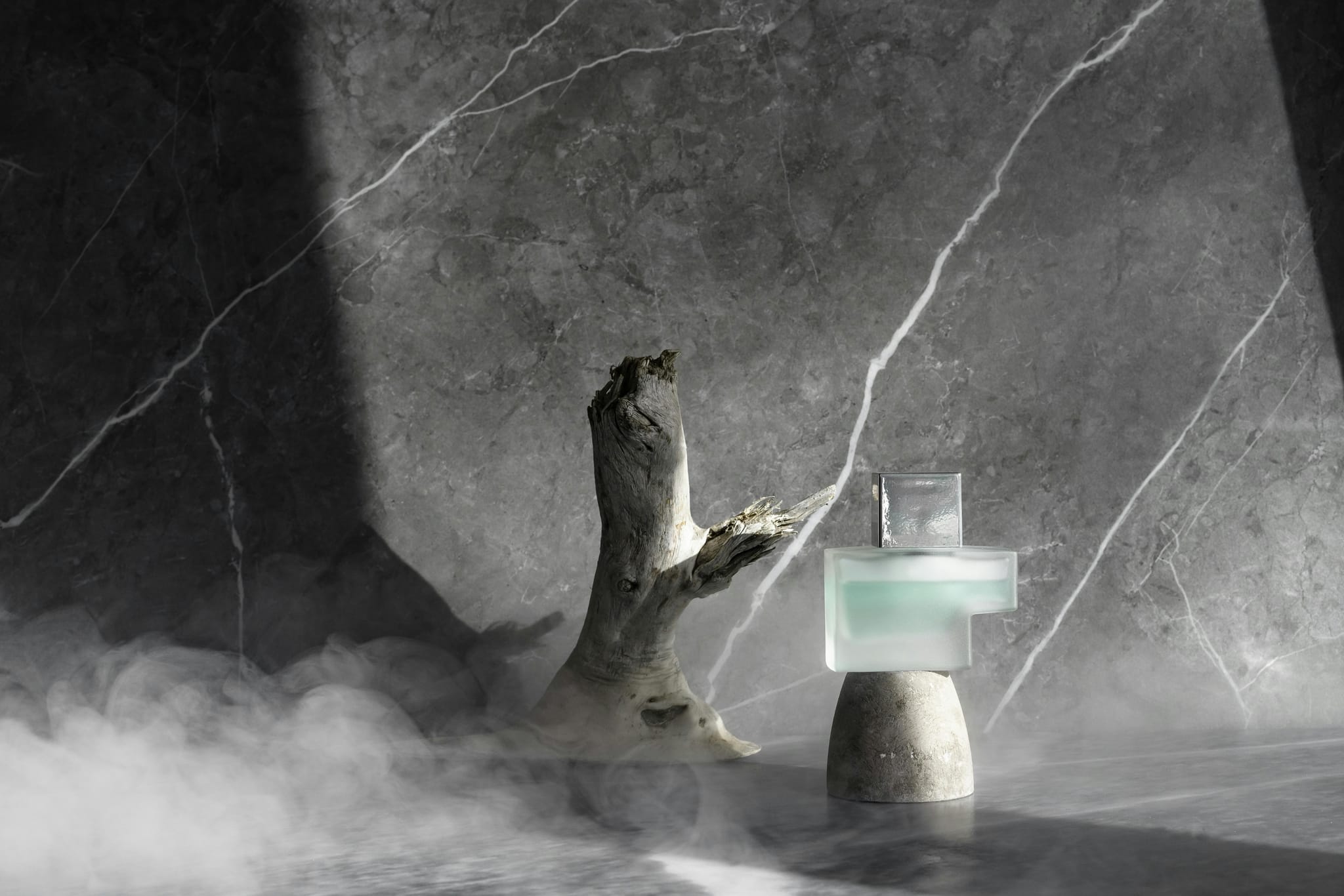 How to Store Alien Perfume to Keep It Powerful for Longer